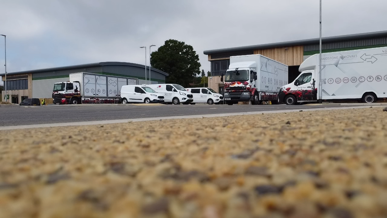 Maidstone Removals praised for friendly, efficient, and professional service.